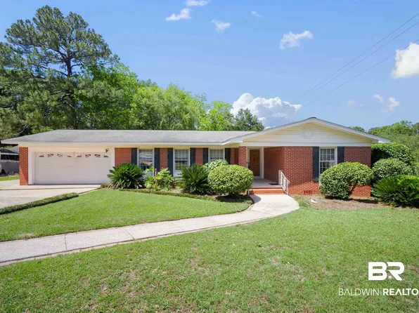 5000 Woodmere St, Mobile, AL 36693