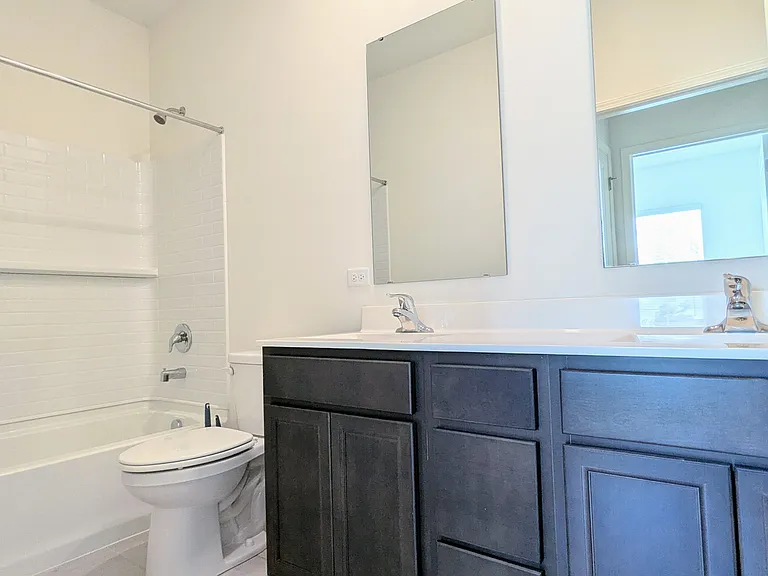 1194 Wood Lily Ln — Photo 15