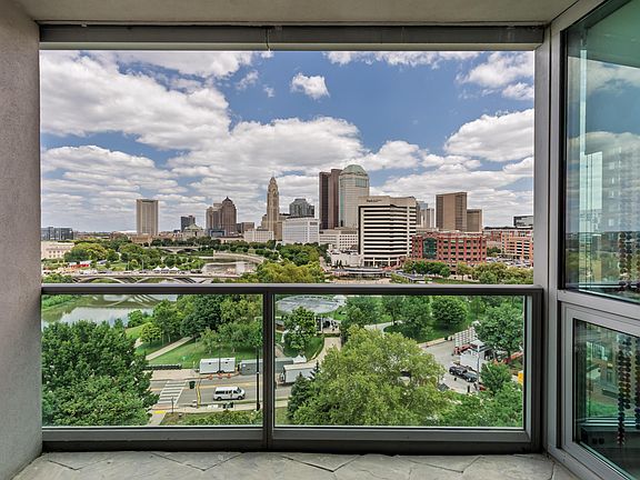 2nd image of 1 Miranova Pl APT 1130