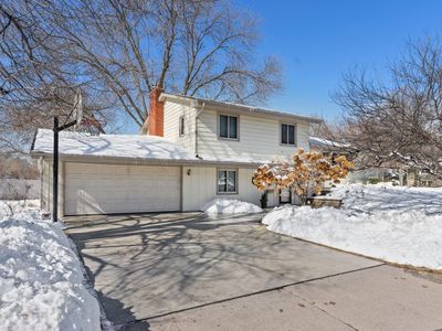 1335 Jersey Ave N, Golden Valley, MN, 55427