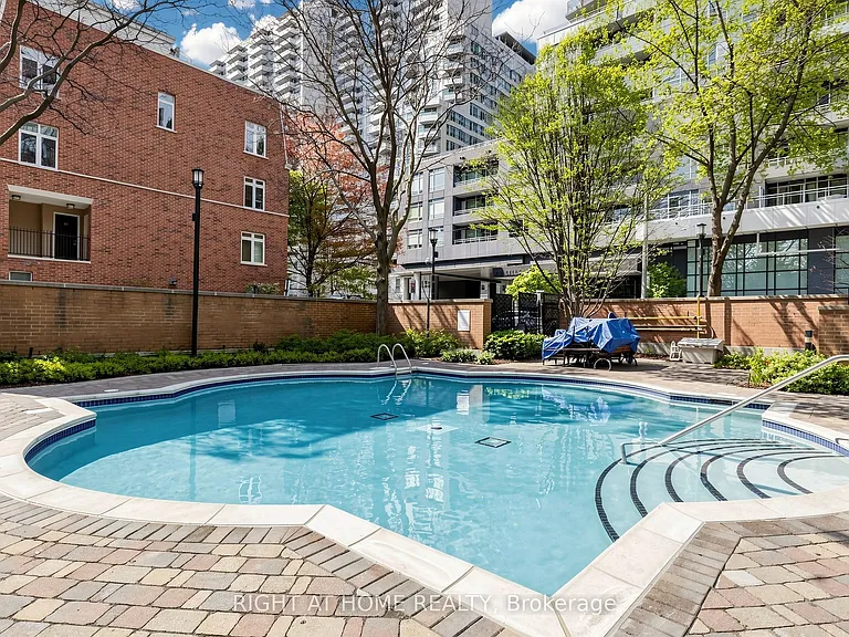 123 Eglinton Ave E #Penthouse 4 — Photo 43