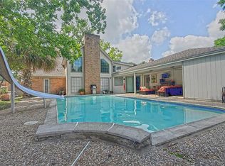 16411 Havenpark Dr, Houston, TX 77059