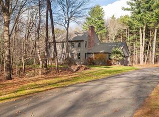 38 Clark Rd, Smithfield, RI 02917