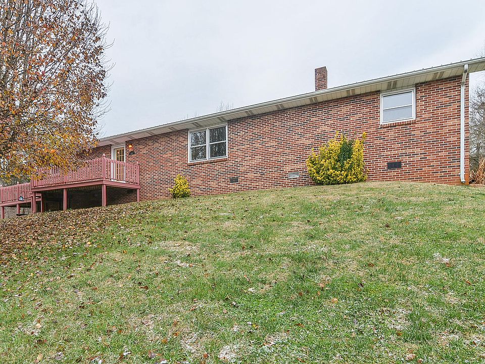 1st image of 500 Anderson Chapel Cir