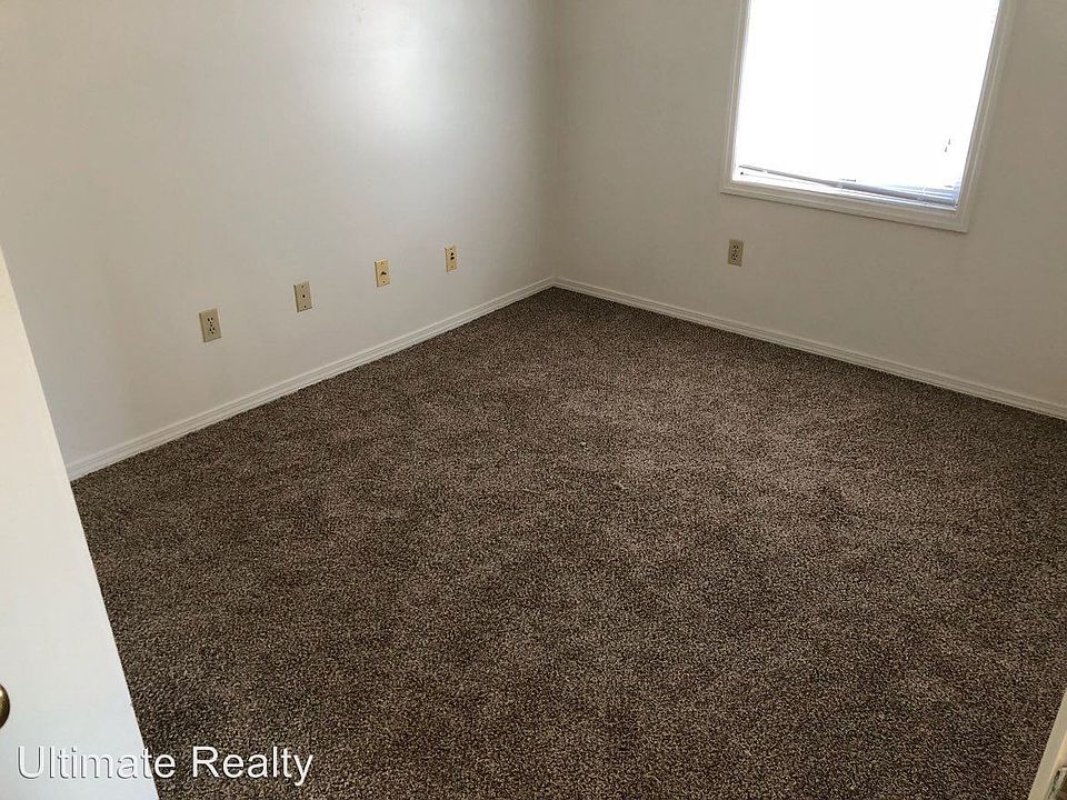 2nd image of 309 Rue Saint Francois St APT A