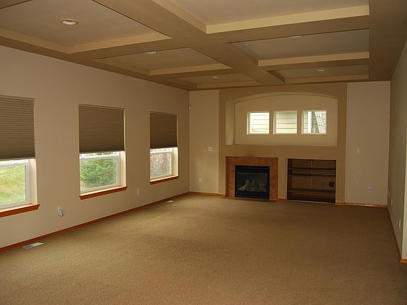 2nd image of 11294 36th St NE