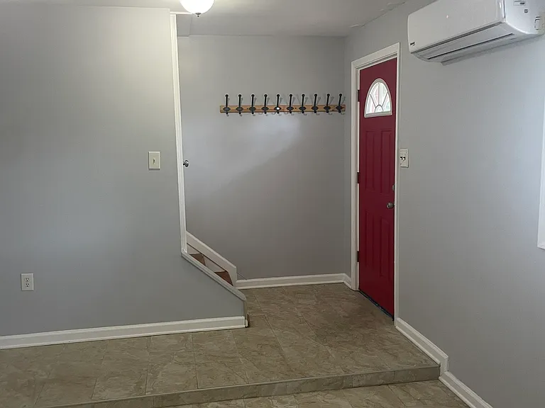 6805 Bock Rd #B — Photo 14