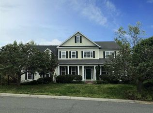 3064 Chimney Rdg, Charlottesville, VA 22911