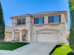 8345 Palace Heights Ave, Las Vegas, NV 89117