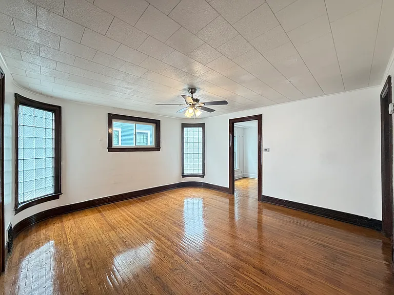 1080 Elmwood Ave #1 — Photo 8