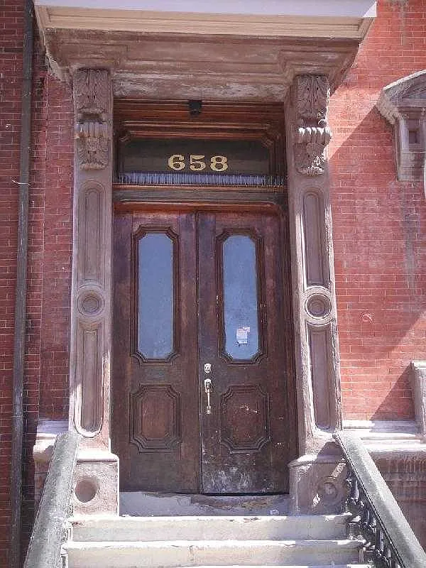 2 bed, $4,800 — Photo 3
