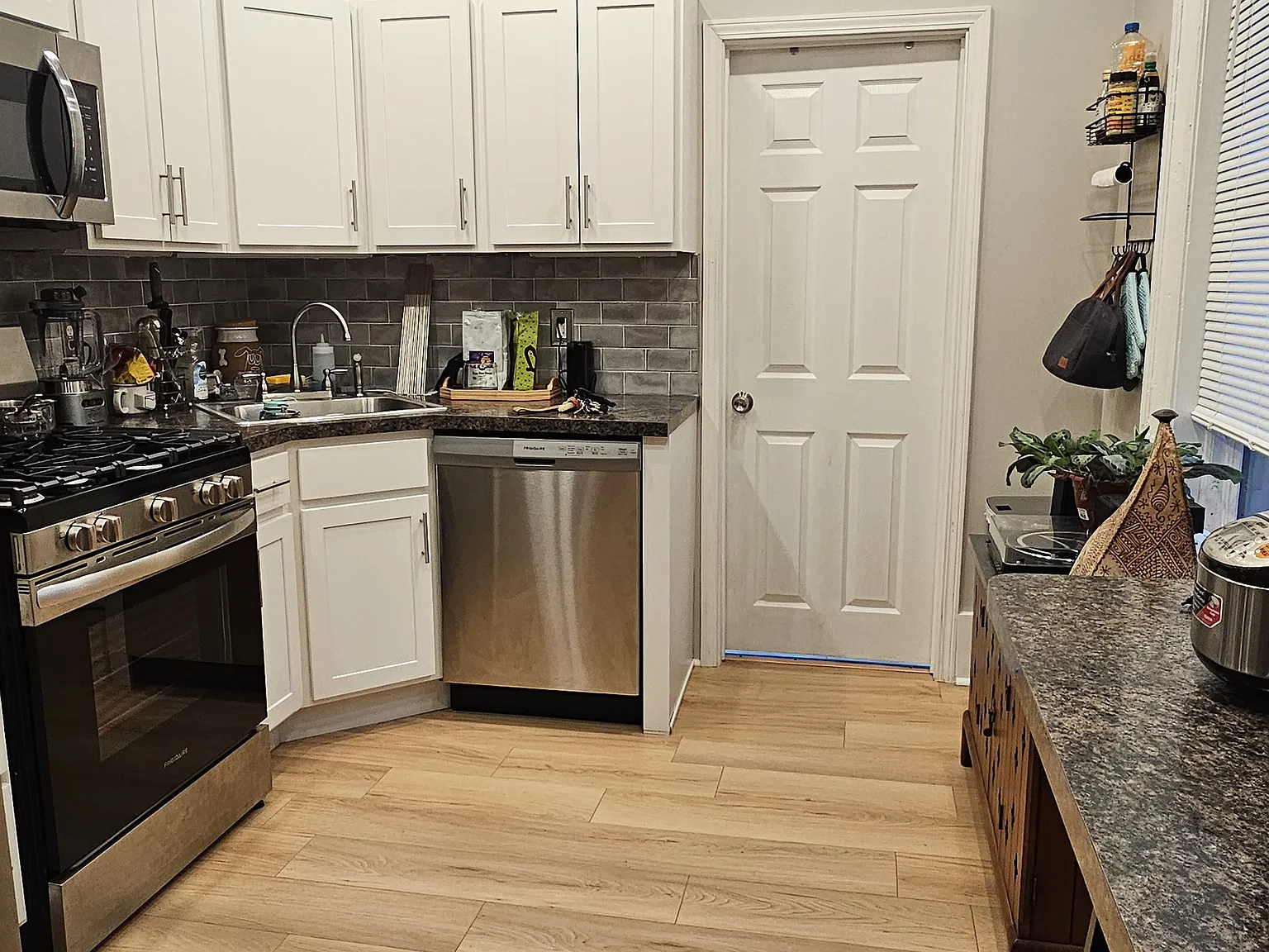 1 bed, $1,535 — Photo 3