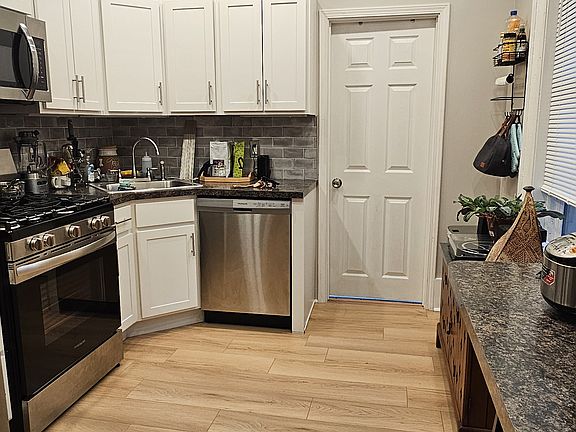 3rd image of 630 Maryland Ave APT 2A