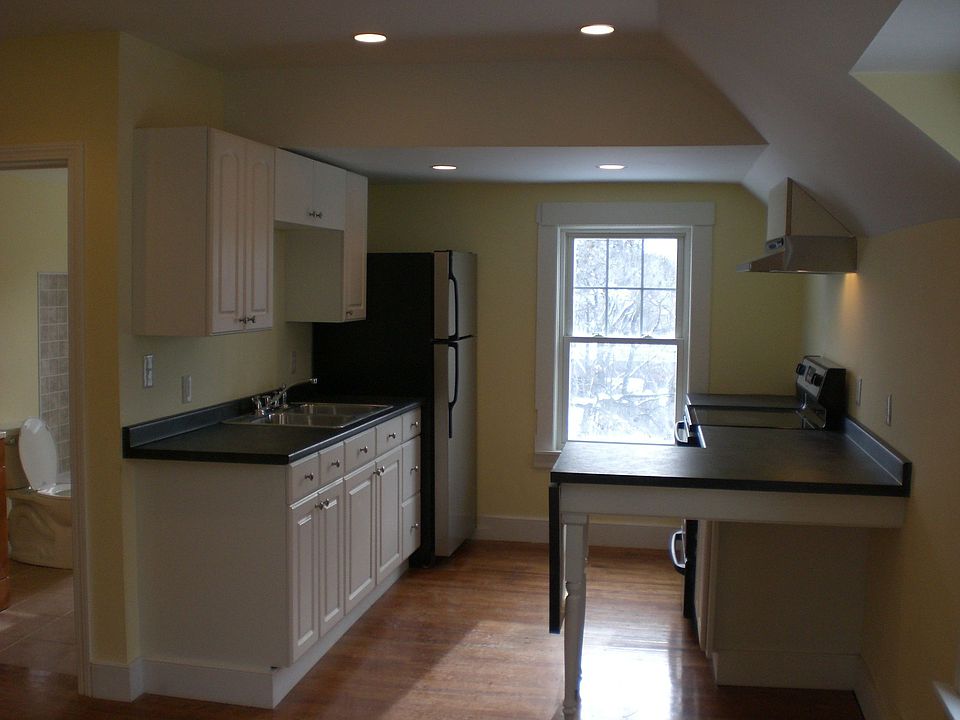 2nd floor kitchen