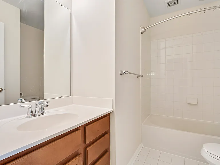 201 Susan Cir — Photo 11