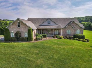 2010 Peakland Way, Christiansburg, VA 24073