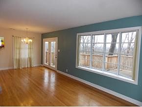 3rd image of 129 Cloudland Dr
