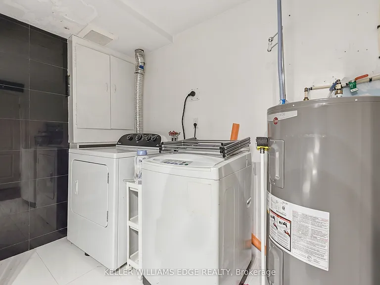 1270 Gainsborough Dr #5 — Photo 25