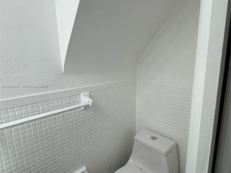 3011 SW 1st Ave #6 — Photo 10
