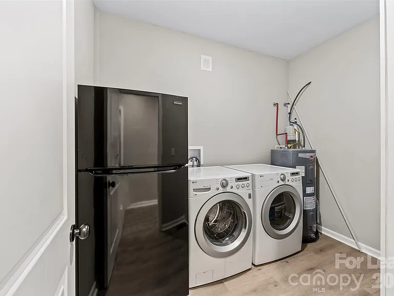 3130 Celia Ave — Photo 21
