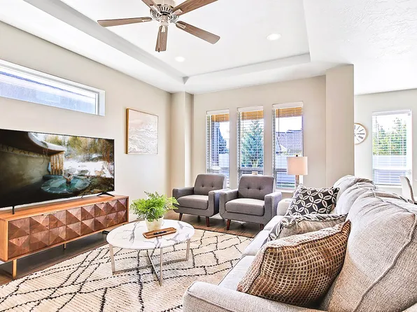 2023 E Oakcrest Dr, Meridian, ID 83646