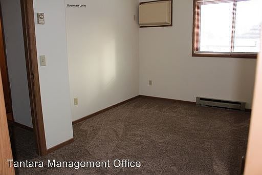 5th image of 203 Bowman Ln APT 09
