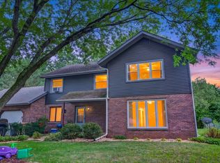 6517-6519 Tottenham Rd, Madison, WI 53711