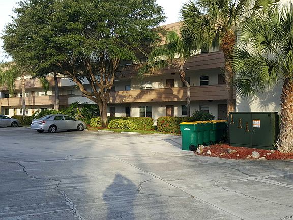 4th image of 499 Forest Lakes Blvd APT 209