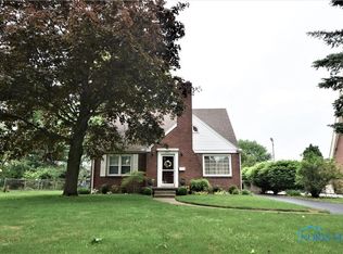 2927 Densmore Dr, Toledo, OH 43606