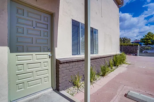 2425 S Ridgeley Dr #1 Photo 1