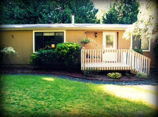 8209 University Point Cir NE, Bremerton, WA 98311