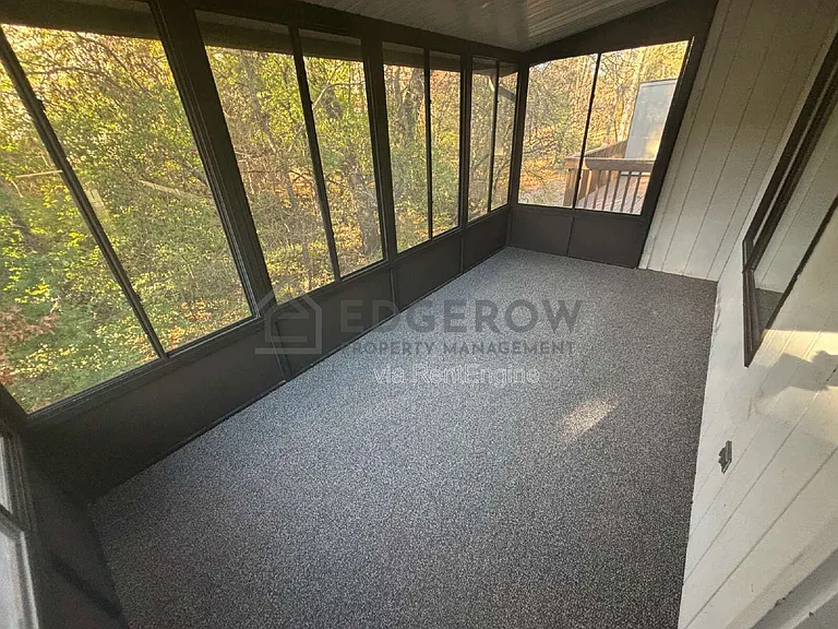 2726 Sandstone Ter NE — Photo 15