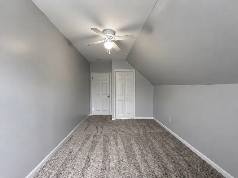 220 Weir St #4 — Photo 13