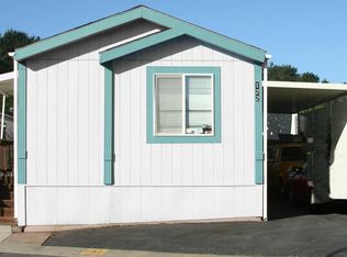 122 Barranca Ln, Moss Beach, CA 94038