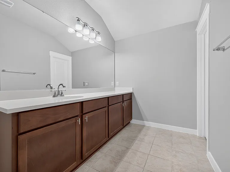 6904 Pleasanton Pkwy — Photo 19