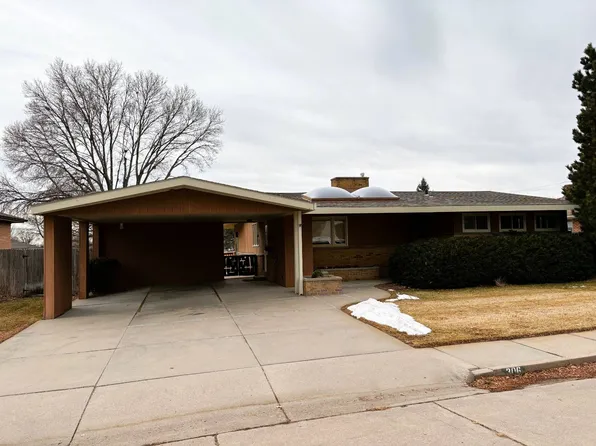 306 E 9th St, Ogallala, NE 69153