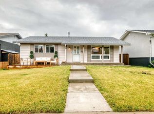 119 N Maitland Rise NE, Calgary, AB T2A 4Z1