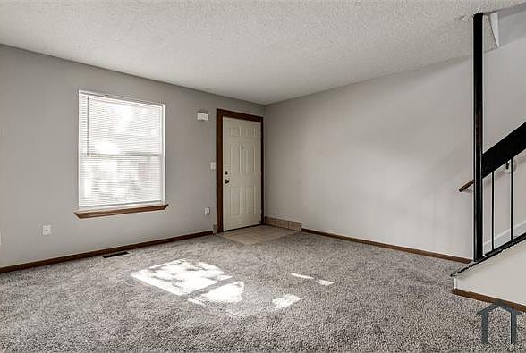 1st image of 2600 Delavan Ave