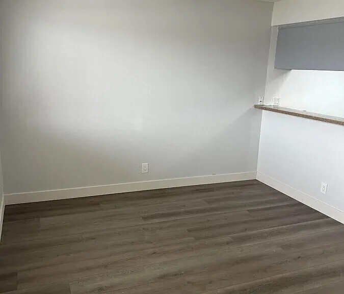 13610 S Cordary Ave #18 — Photo 13