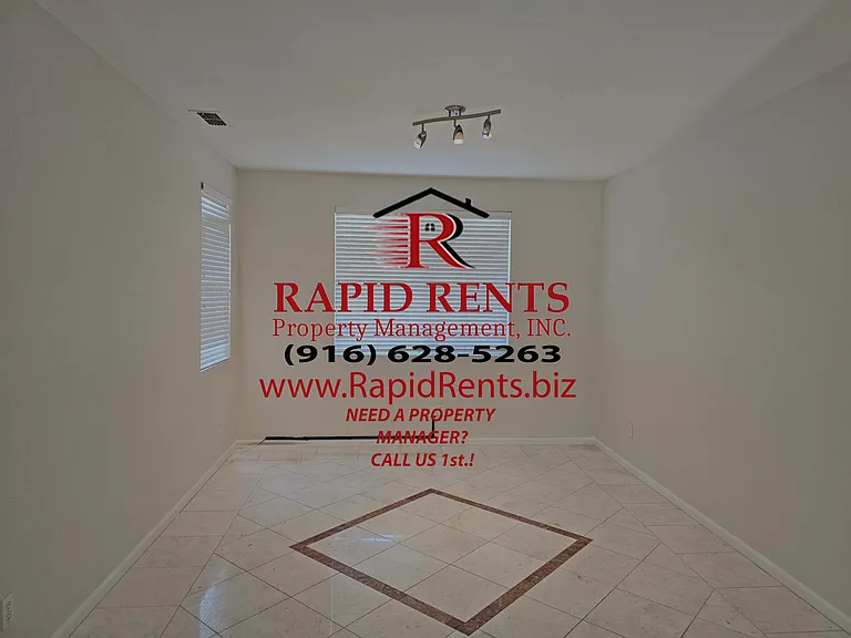 4900 Trouville Ln — Photo 2