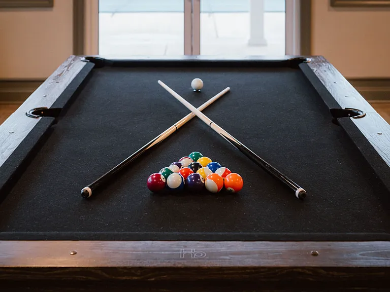 Clubhouse - Pool Table