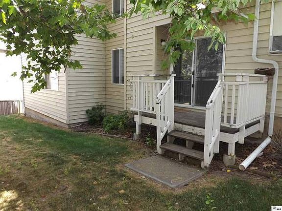 2nd image of 562 Deer Meadow Ct APT 3