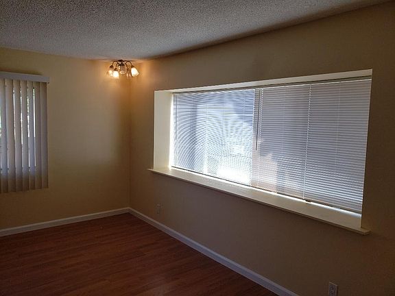 4th image of 11529 Birch Ave APT A