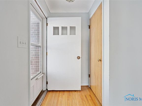 3rd image of 4117 Graceway Dr