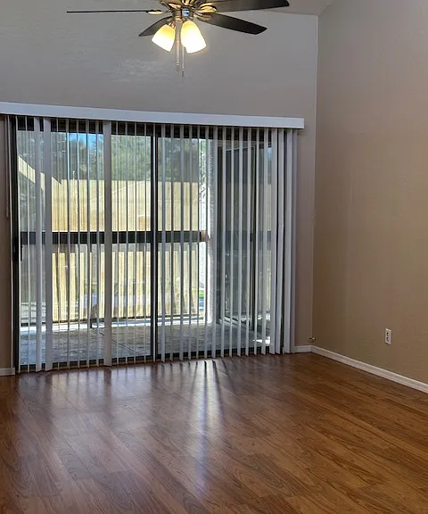 205 N 74th St #205 — Photo 15