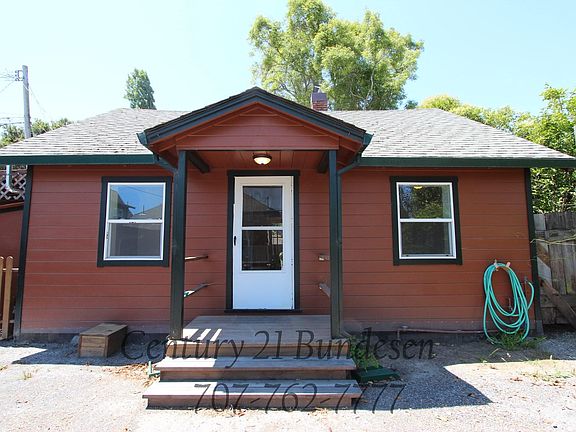 3rd image of 726 Petaluma Blvd S