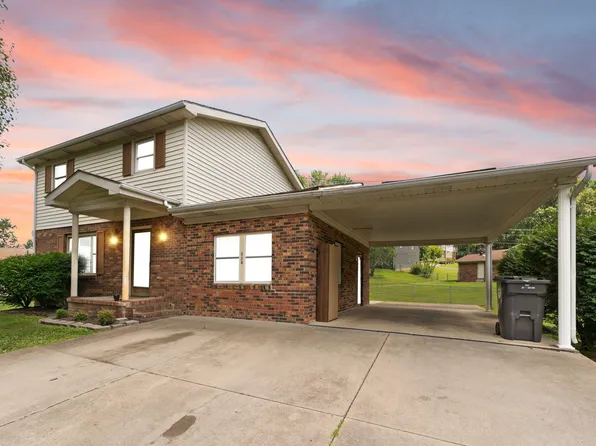 697 Oaklawn Cir, Corbin, KY 40701