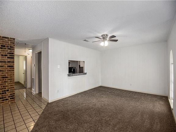 4th image of 126 11th St