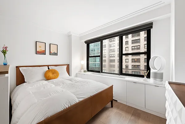 Sold by Corcoran | media 16