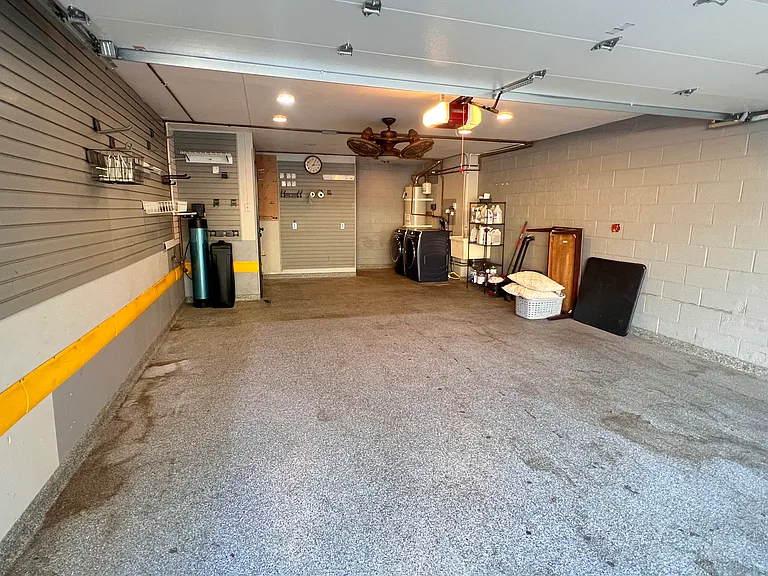 oversized 2 car garage